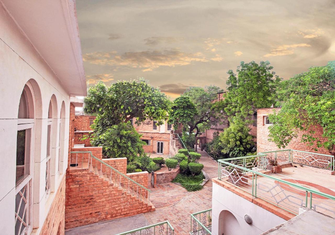 Hotel Inn Season Mahāmandir Dış mekan fotoğraf