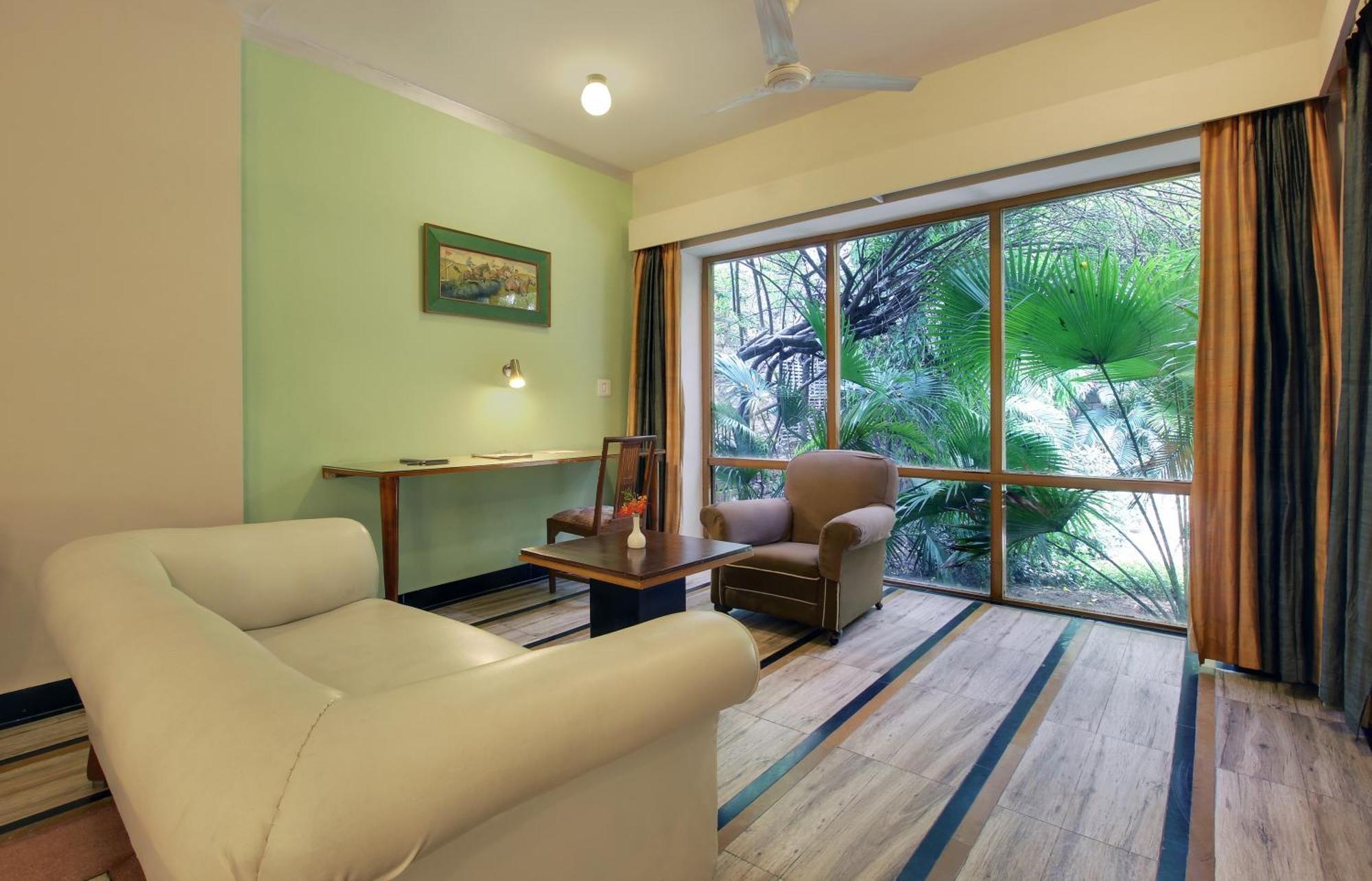 Hotel Inn Season Mahāmandir Dış mekan fotoğraf
